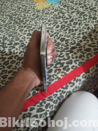 টেকনো কেমন 20